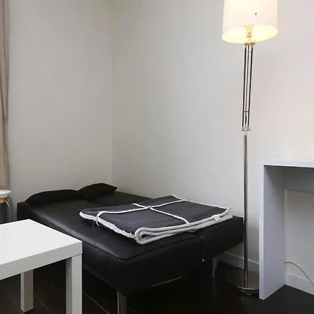 Xviiith Charming Flat 아파트
